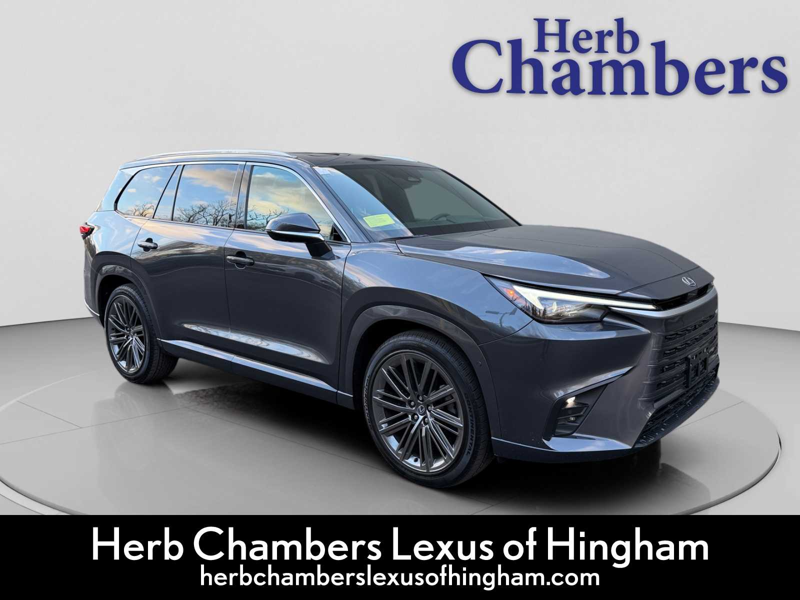 2026 Lexus TX Luxury's photo