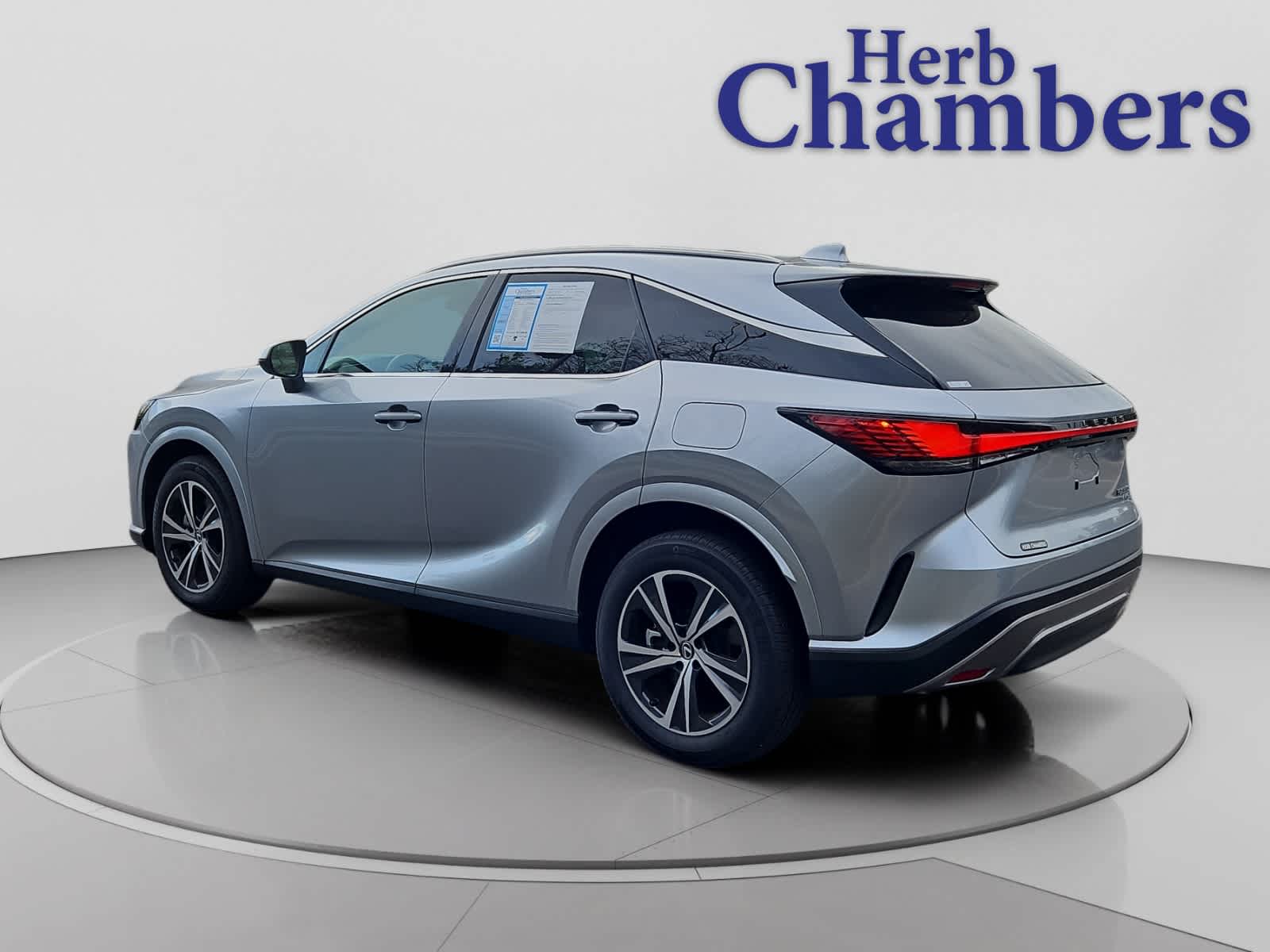 2024 Lexus RX 350 Premium photo 3