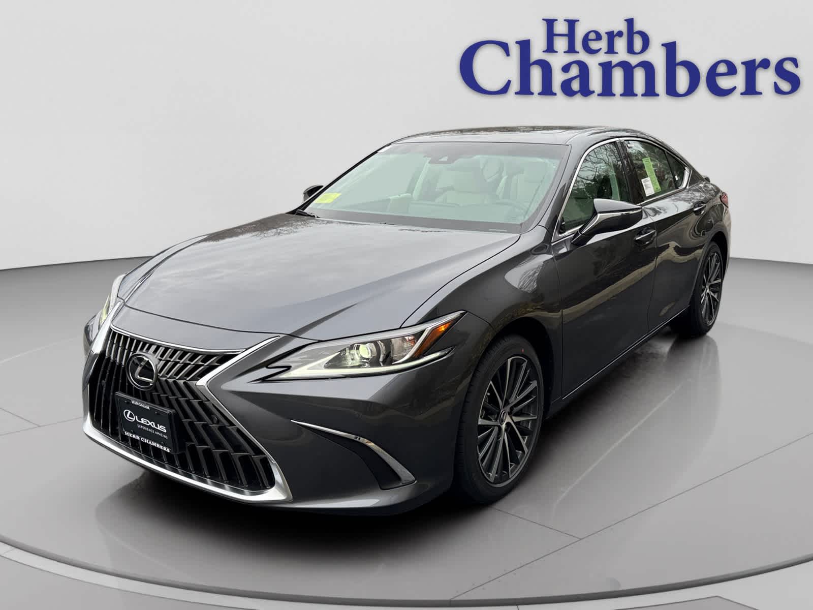 new 2025 Lexus ES 350 car