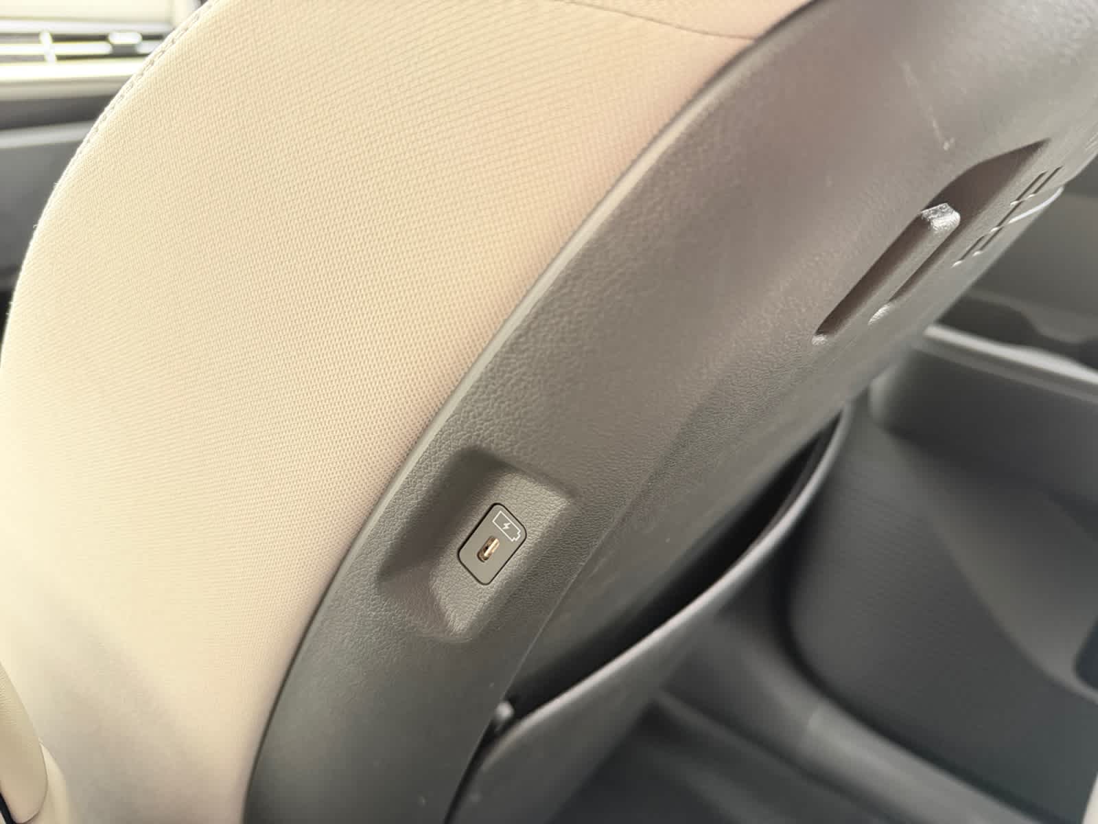 used 2024 Hyundai Santa Fe car, priced at $25,998