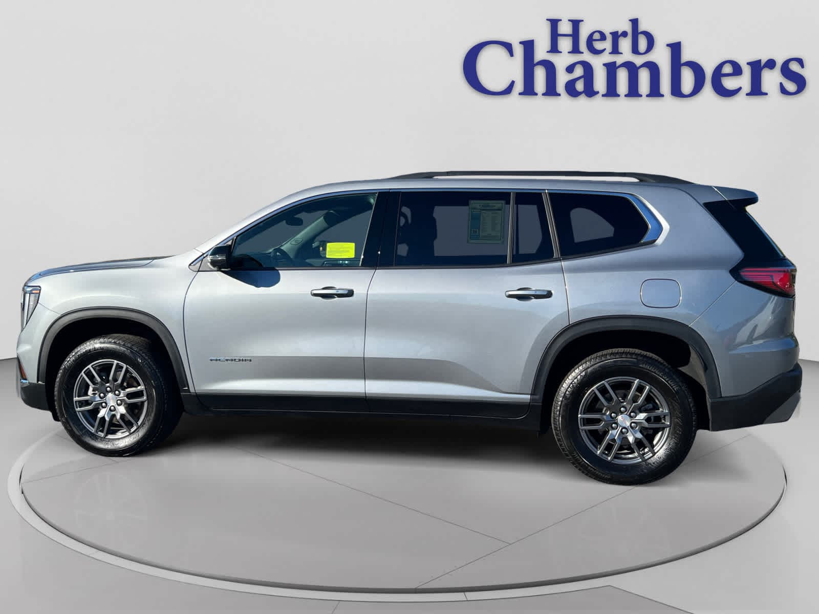 used 2025 GMC Acadia car, priced at $34,998