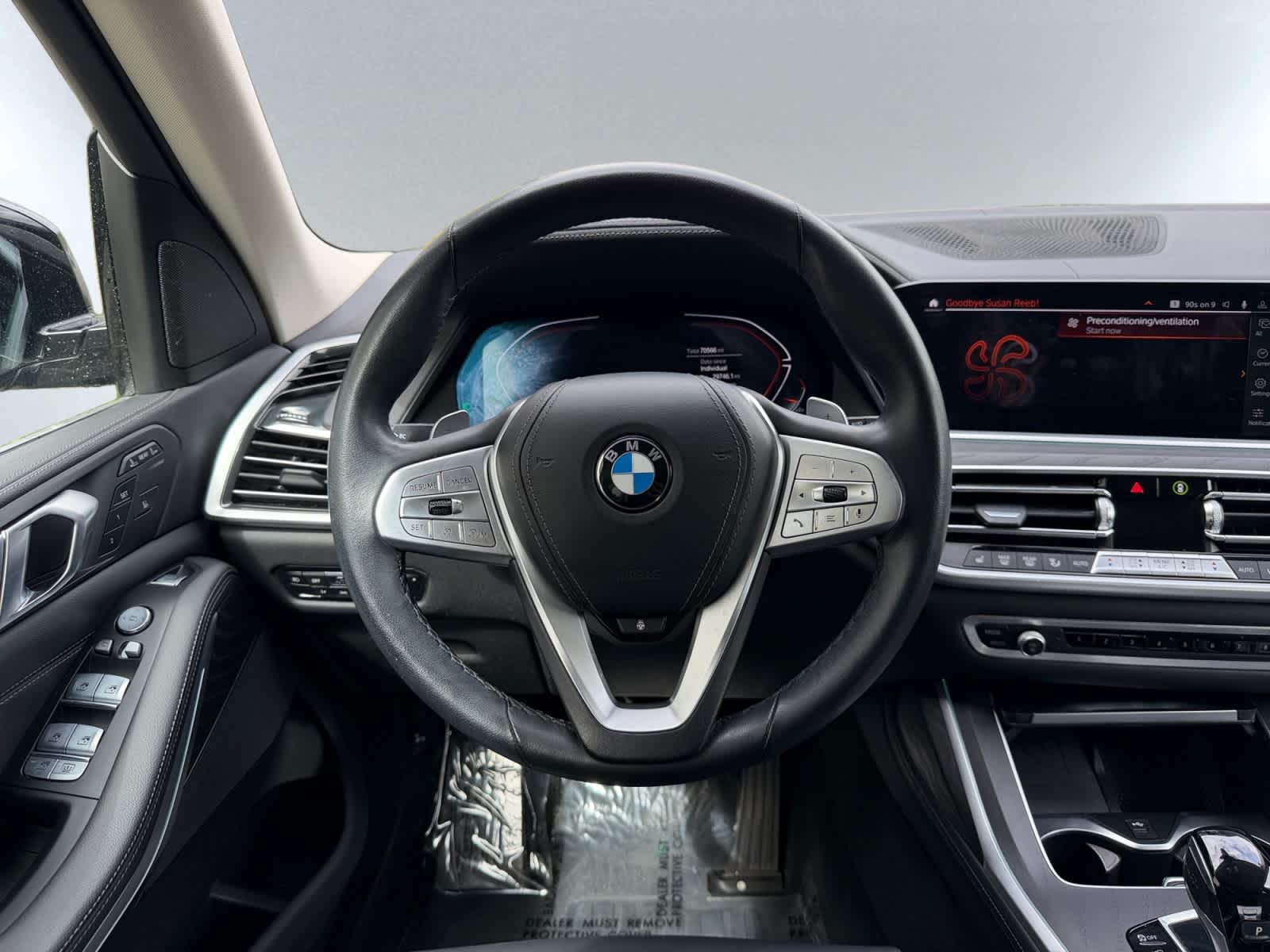 used 2022 BMW X7 xDrive40i car, priced at $38,998