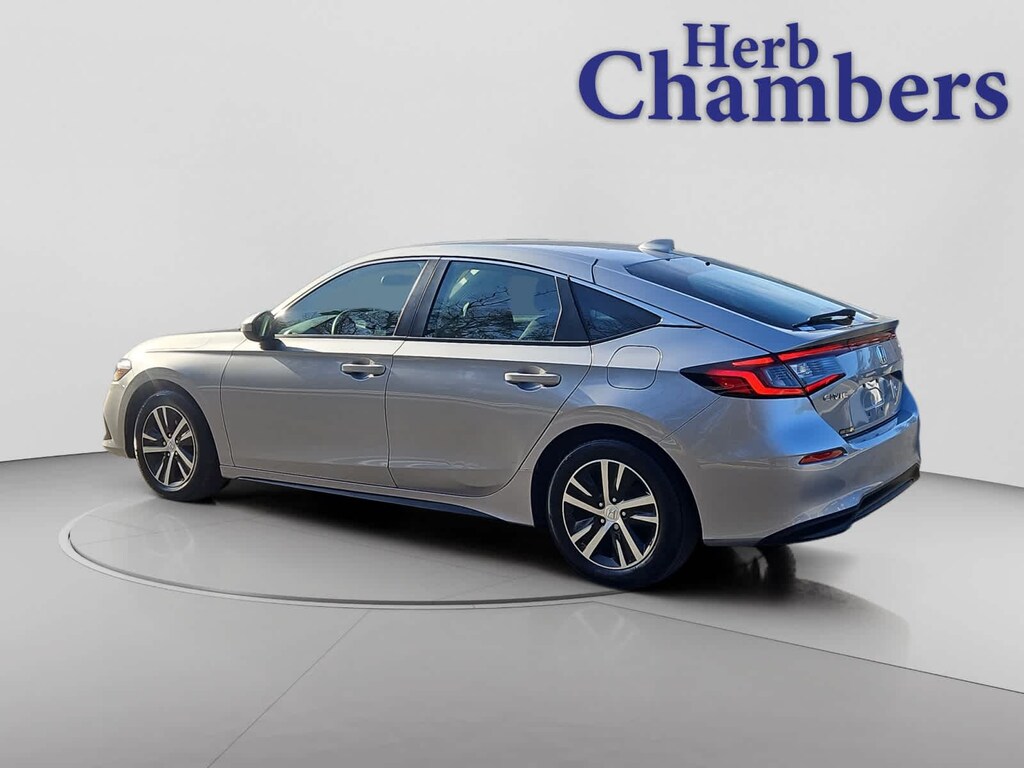 Used 2022 Honda Civic Hatchback LX Sedan
