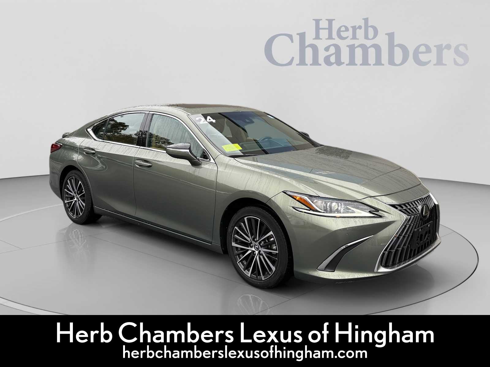 2024 Lexus ES Hybrid