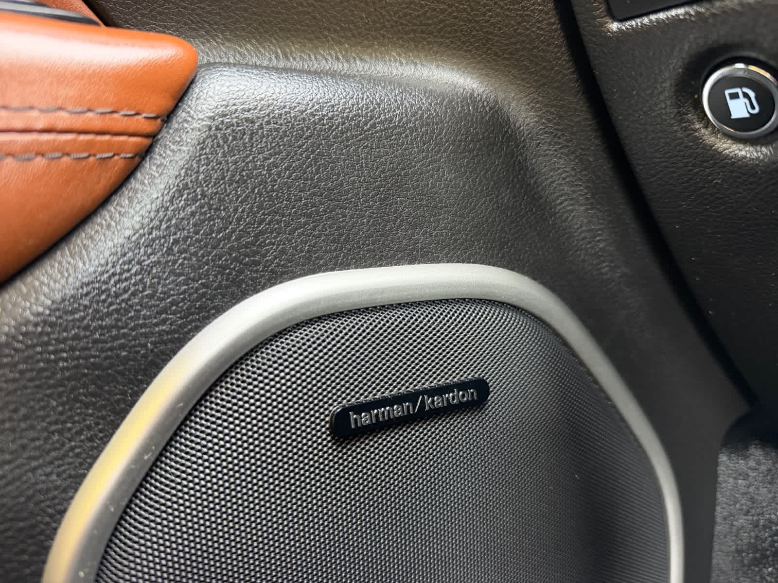 used 2019 Jeep Grand Cherokee car, priced at $24,998