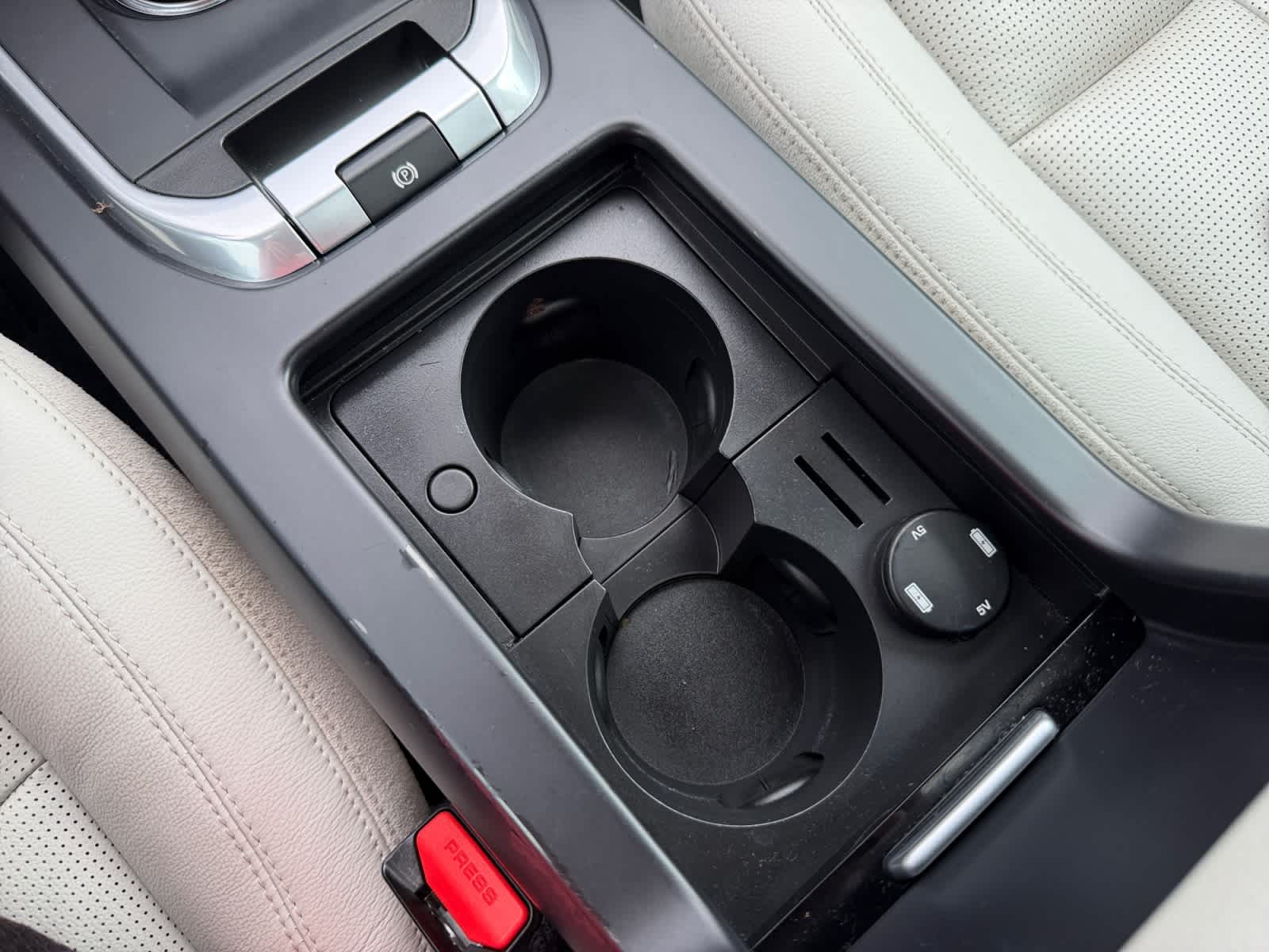 used 2018 Land Rover Discovery Sport car, priced at $12,698