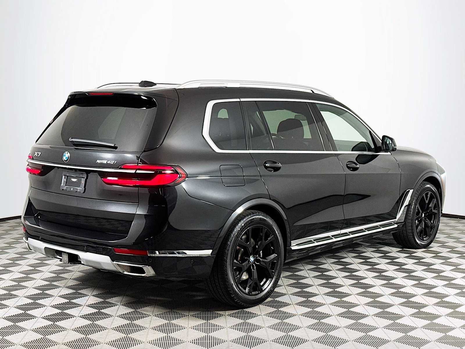 used 2023 BMW X7 car, priced at $54,998