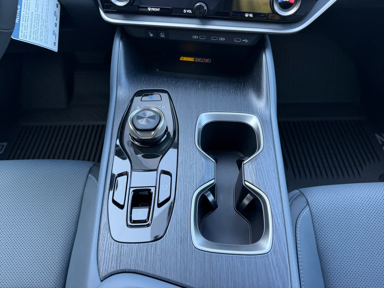 2026 Lexus RZ Premium - Photo 12