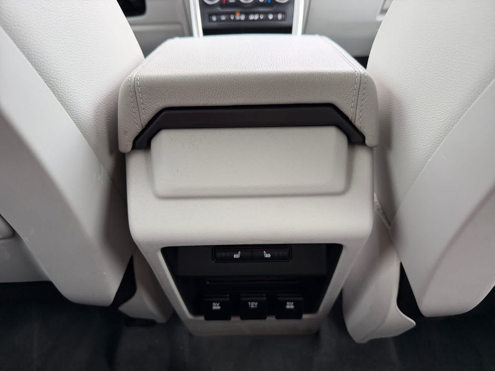 used 2018 Land Rover Discovery Sport car, priced at $12,698