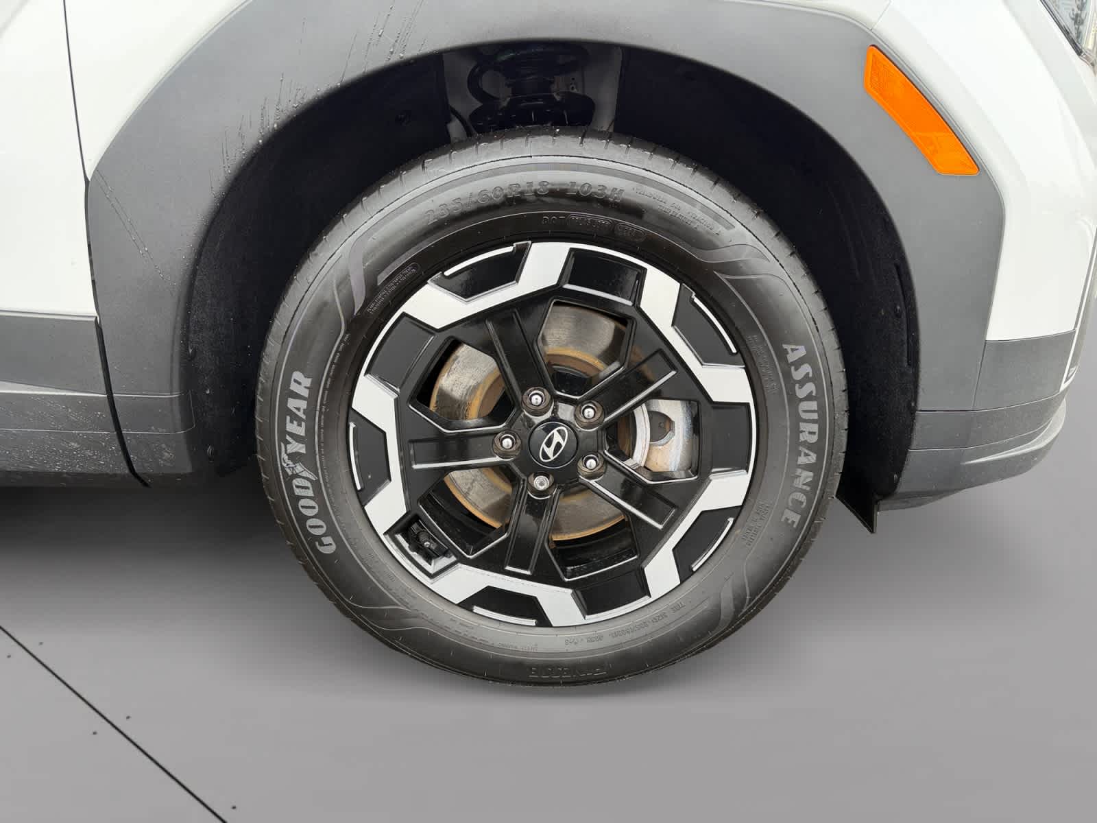 used 2024 Hyundai Santa Fe car, priced at $25,998