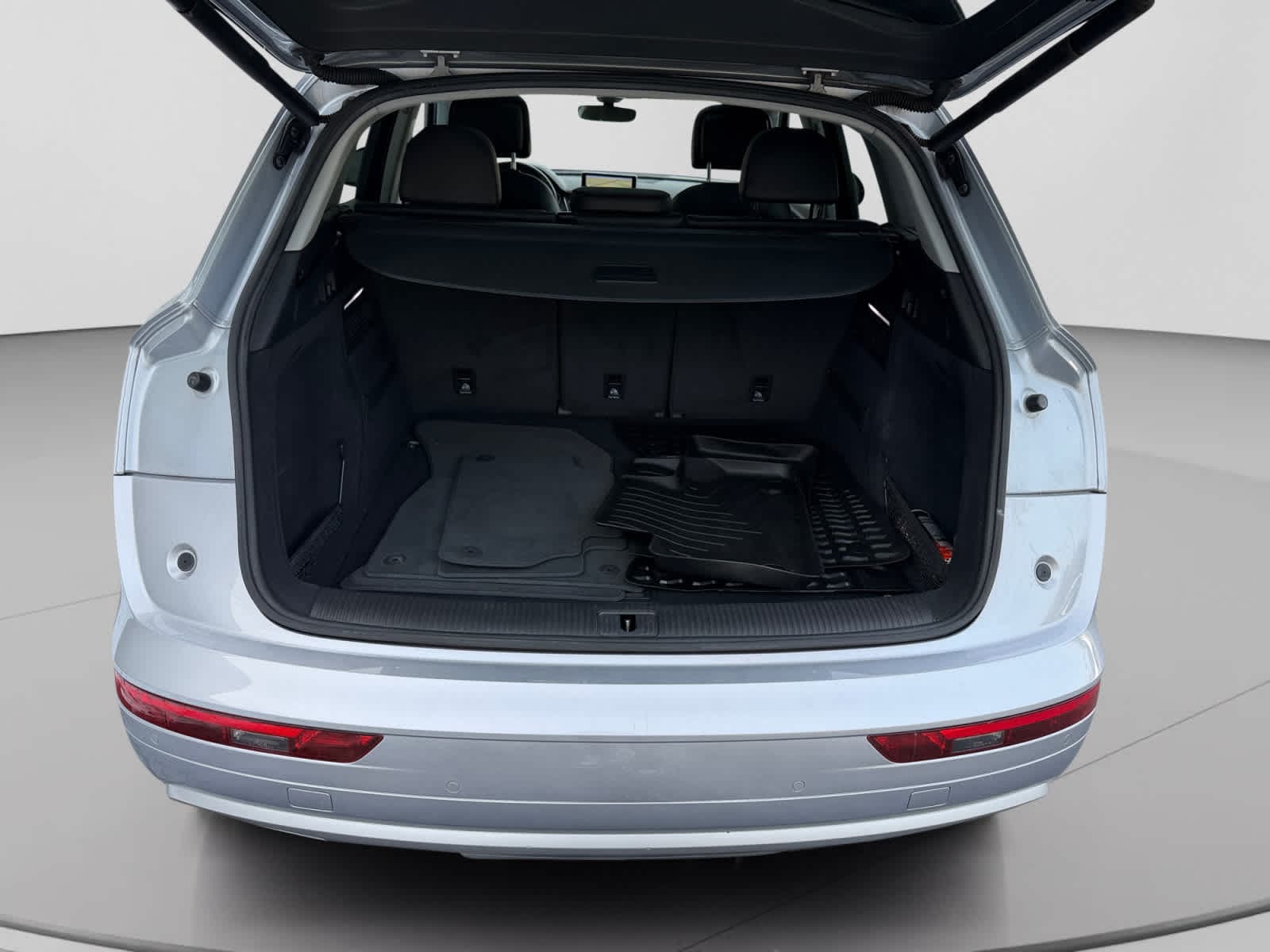 used 2018 Audi Q5 car, priced at $12,998