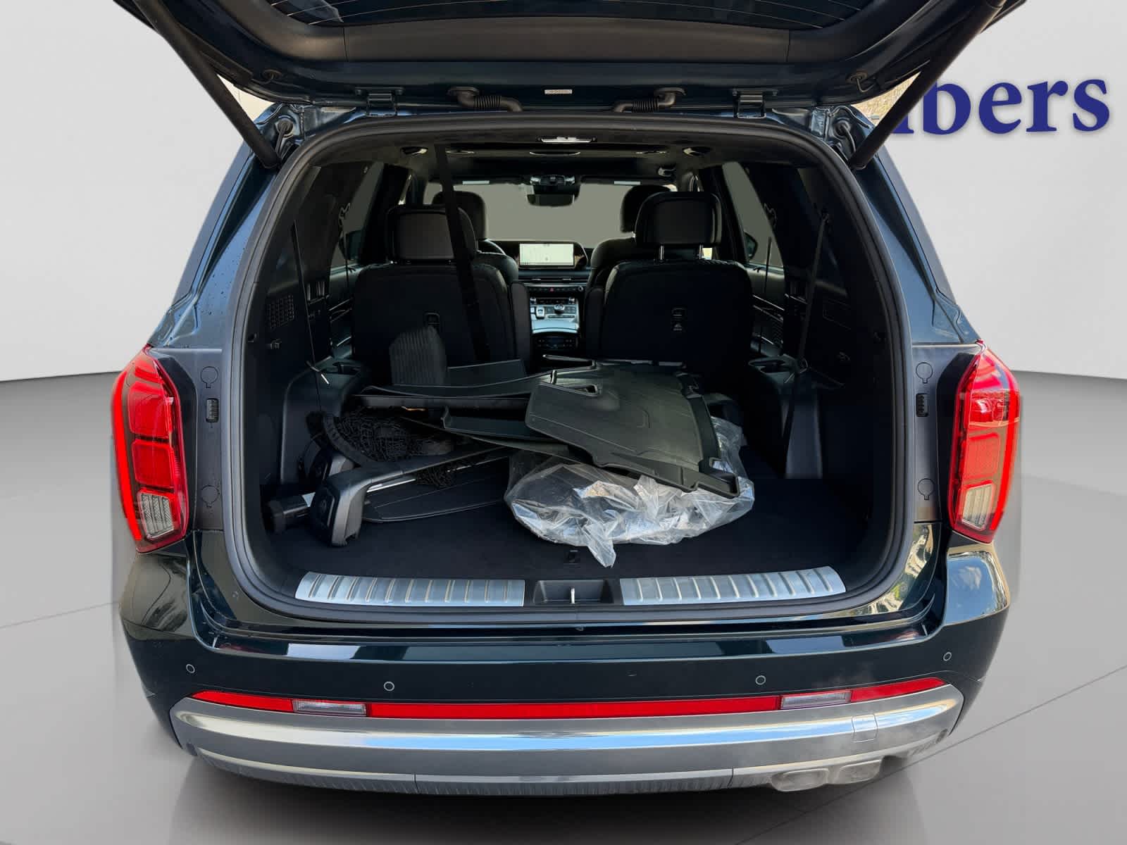 used 2024 Hyundai Palisade car, priced at $40,998