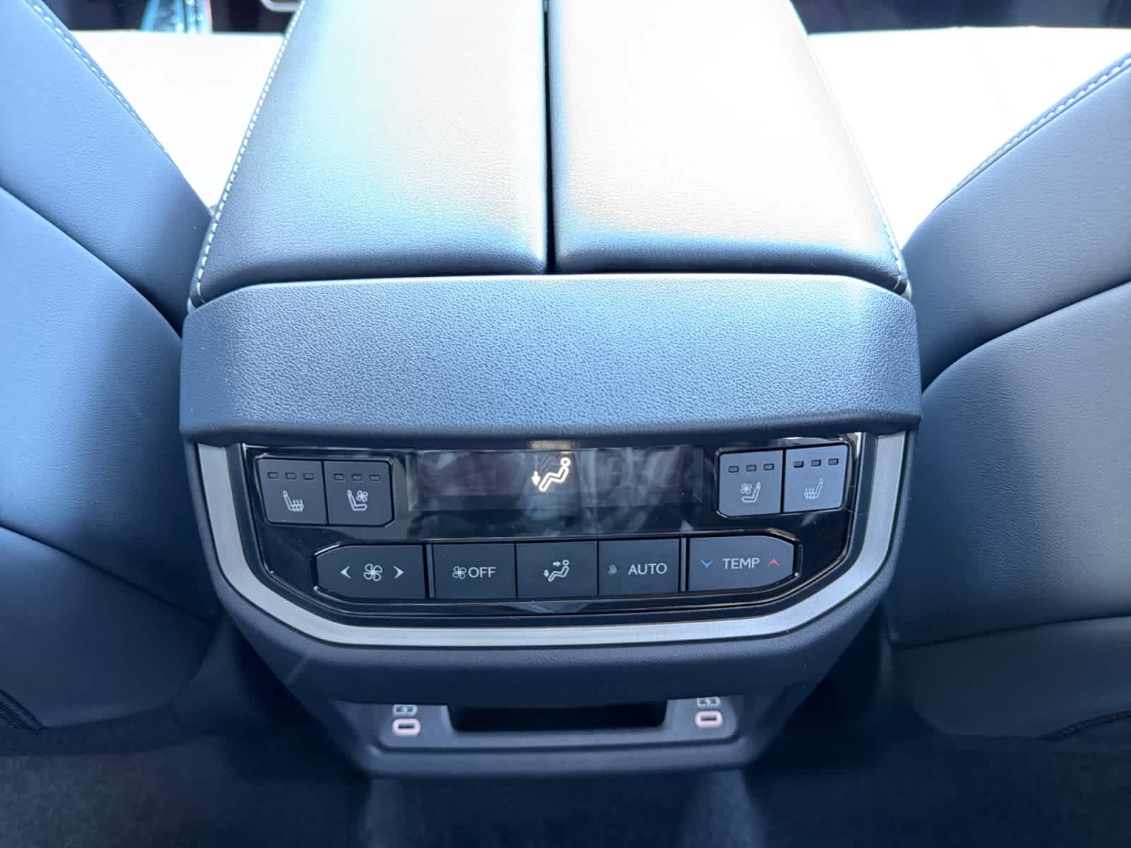 new 2026 Lexus TX 500h car