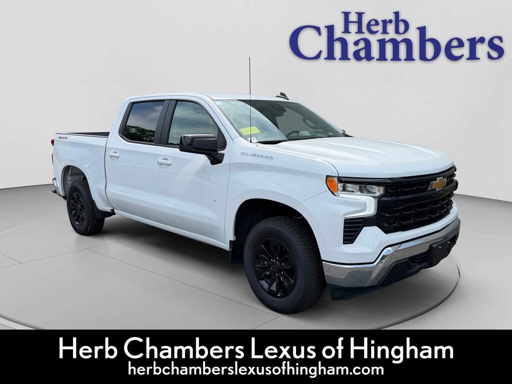 Used 2025 Chevrolet Silverado 1500 LT 4WD Crew Cab 147 Truck