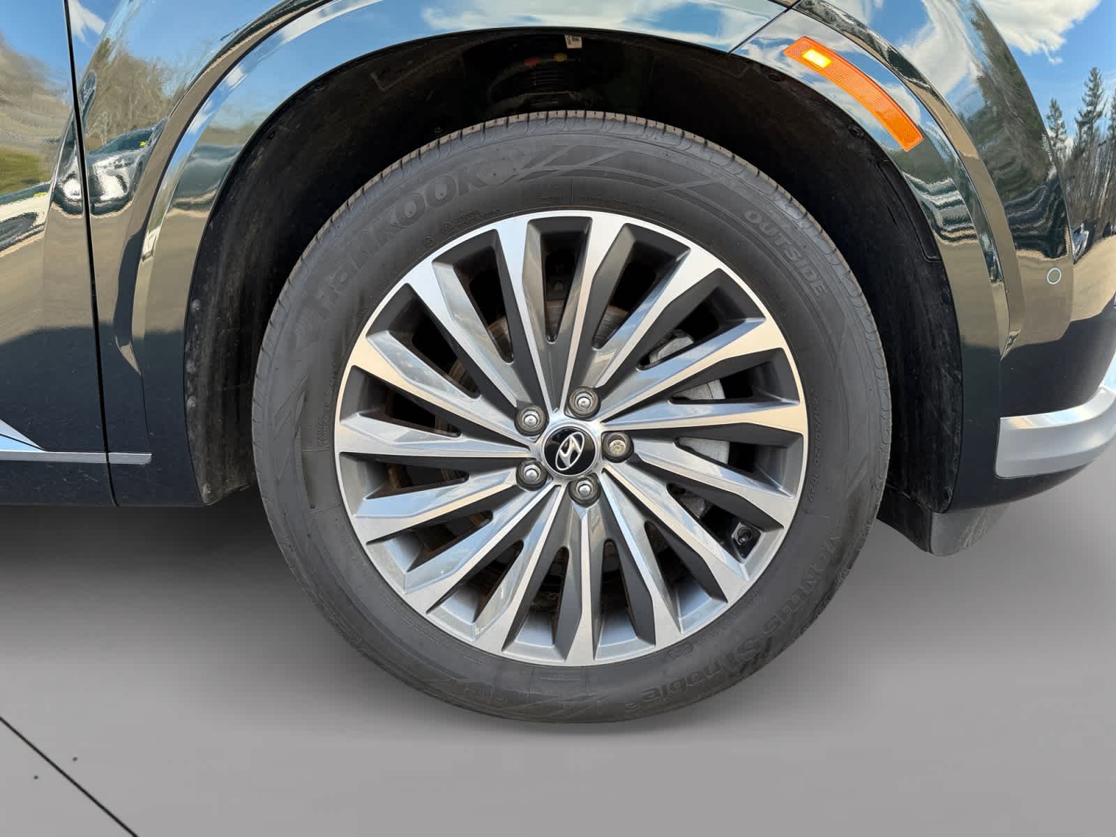 used 2024 Hyundai Palisade car, priced at $40,998