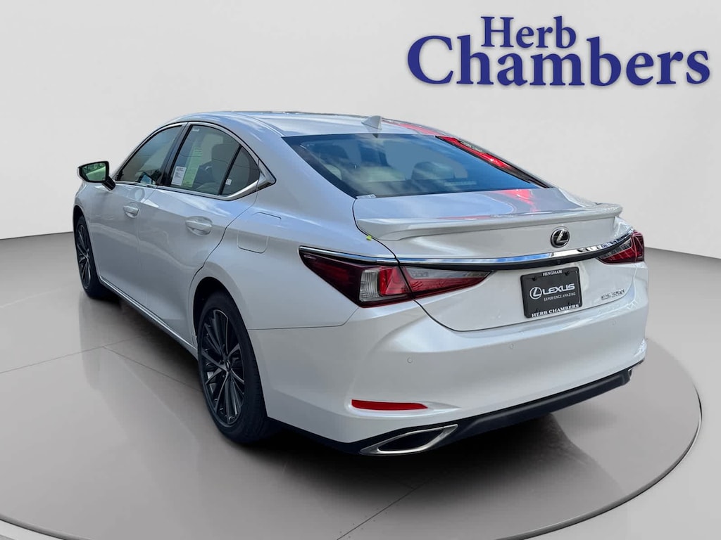New 2025 Lexus ES 350 SEDAN