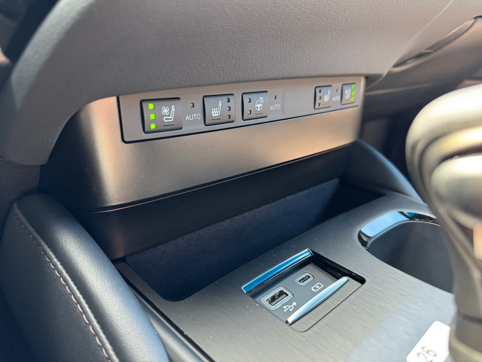 used 2025 Lexus ES 350 car, priced at $45,998