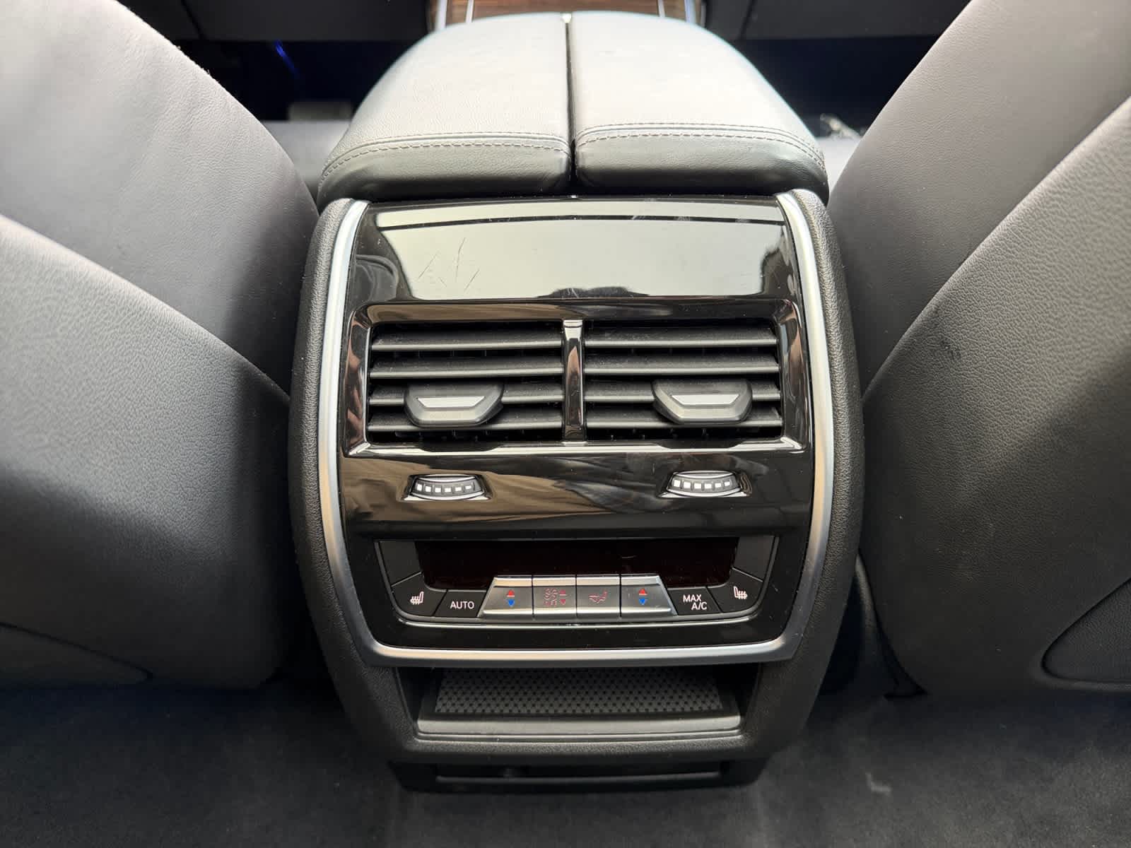 used 2025 BMW X7 xDrive40i car, priced at $58,998