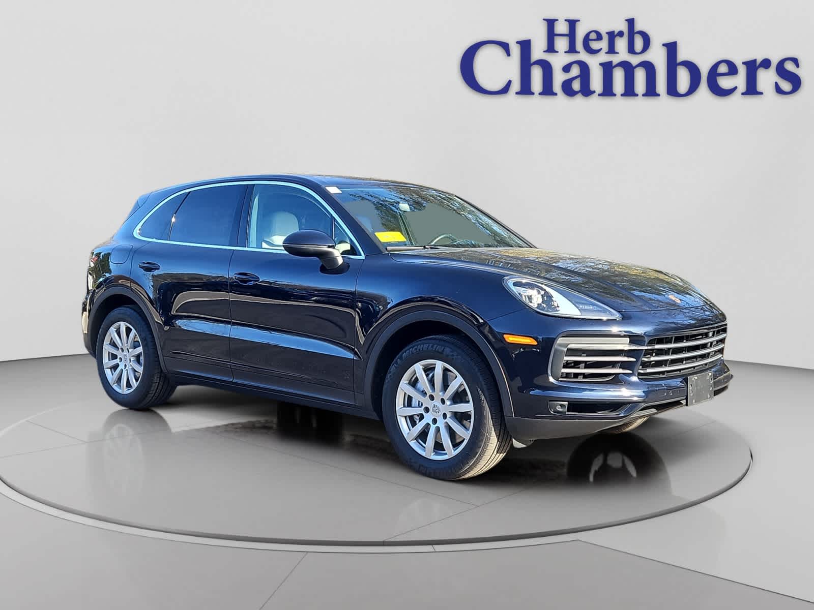 2022 Porsche Cayenne's photo