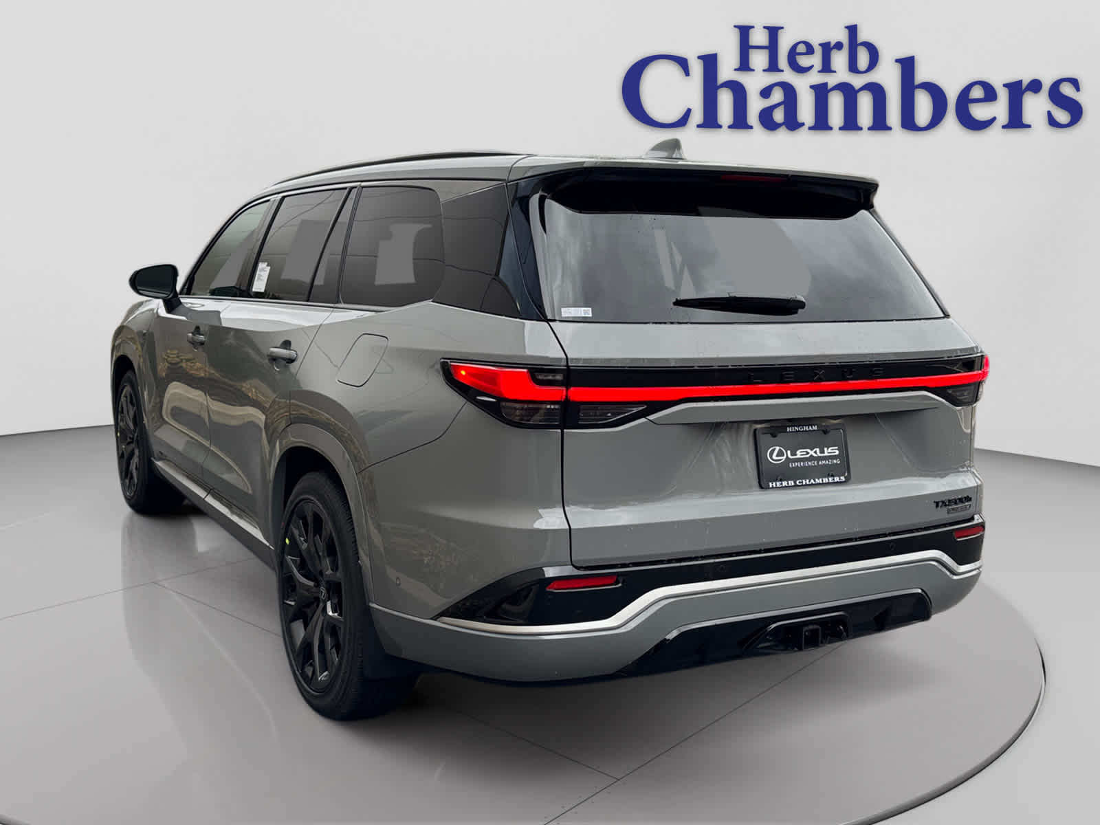 2026 Lexus TX 500h F SPORT Performance Premium photo 3