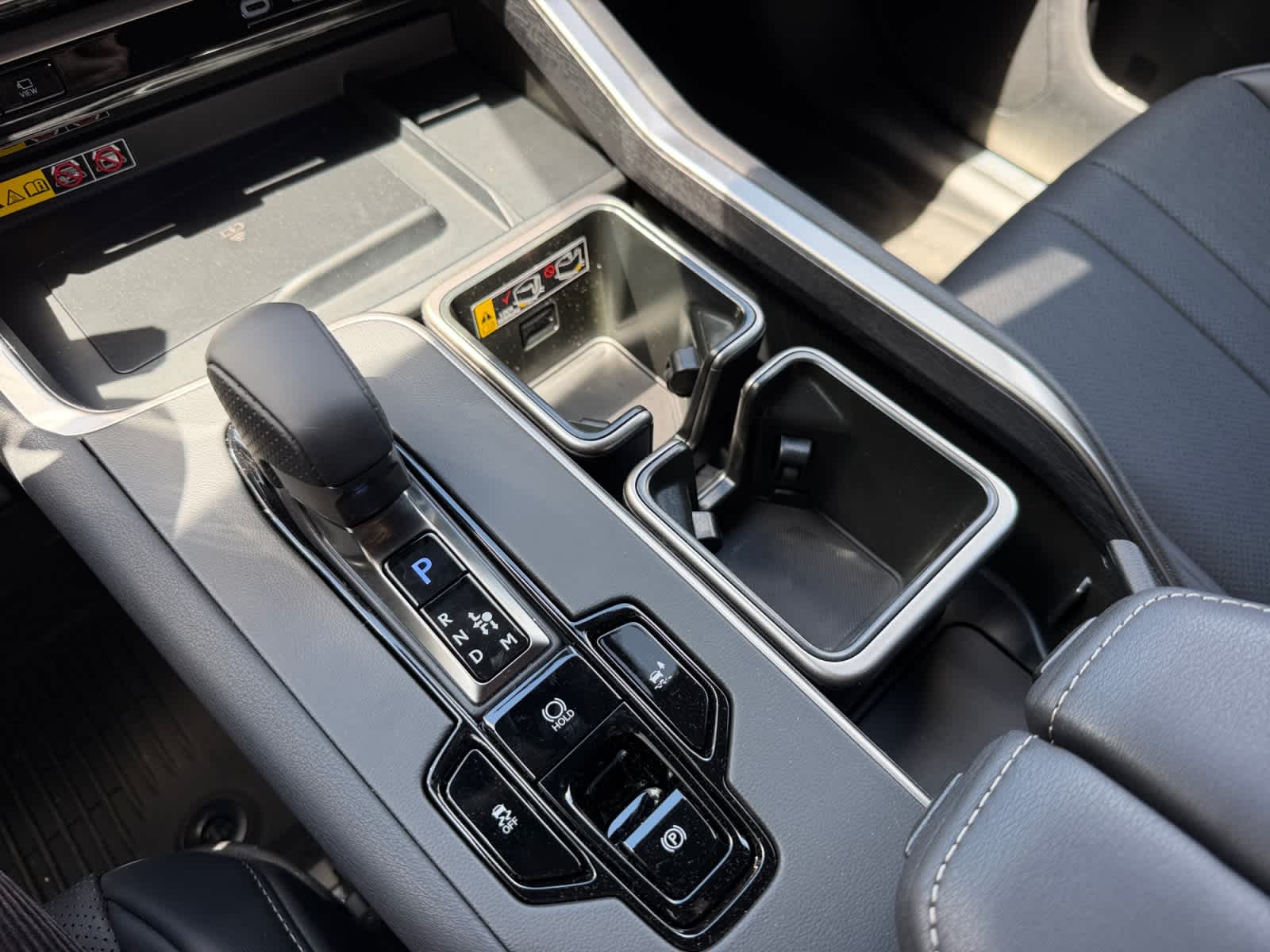2026 Lexus TX 500h F-Sport Premium - Photo 18