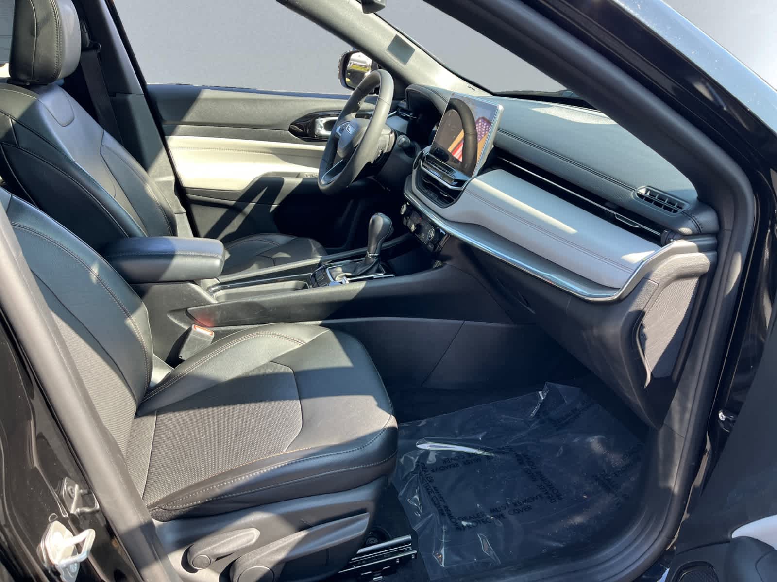 used 2023 Jeep Compass car, priced at $19,998