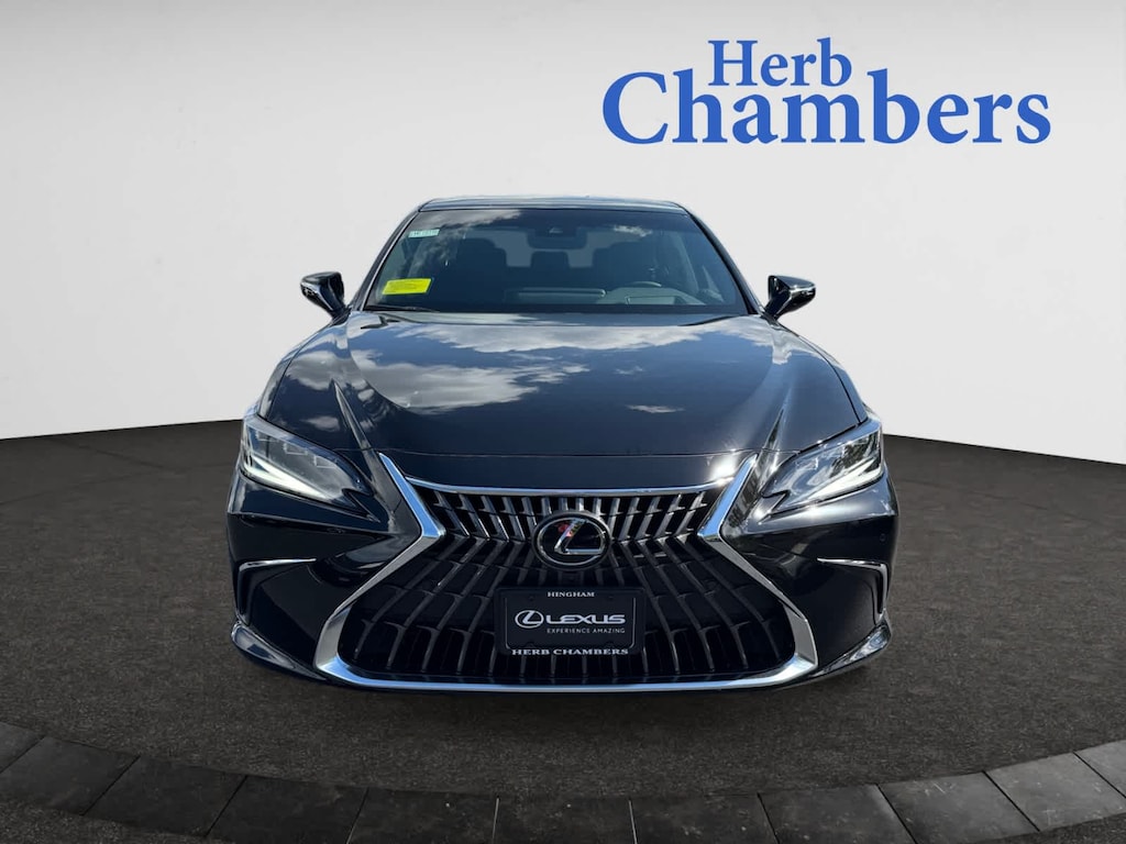 Used 2025 Lexus ES 350 Ultra Luxury Sedan