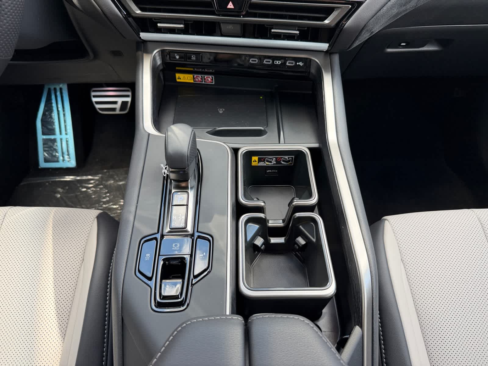 new 2026 Lexus TX 500h car