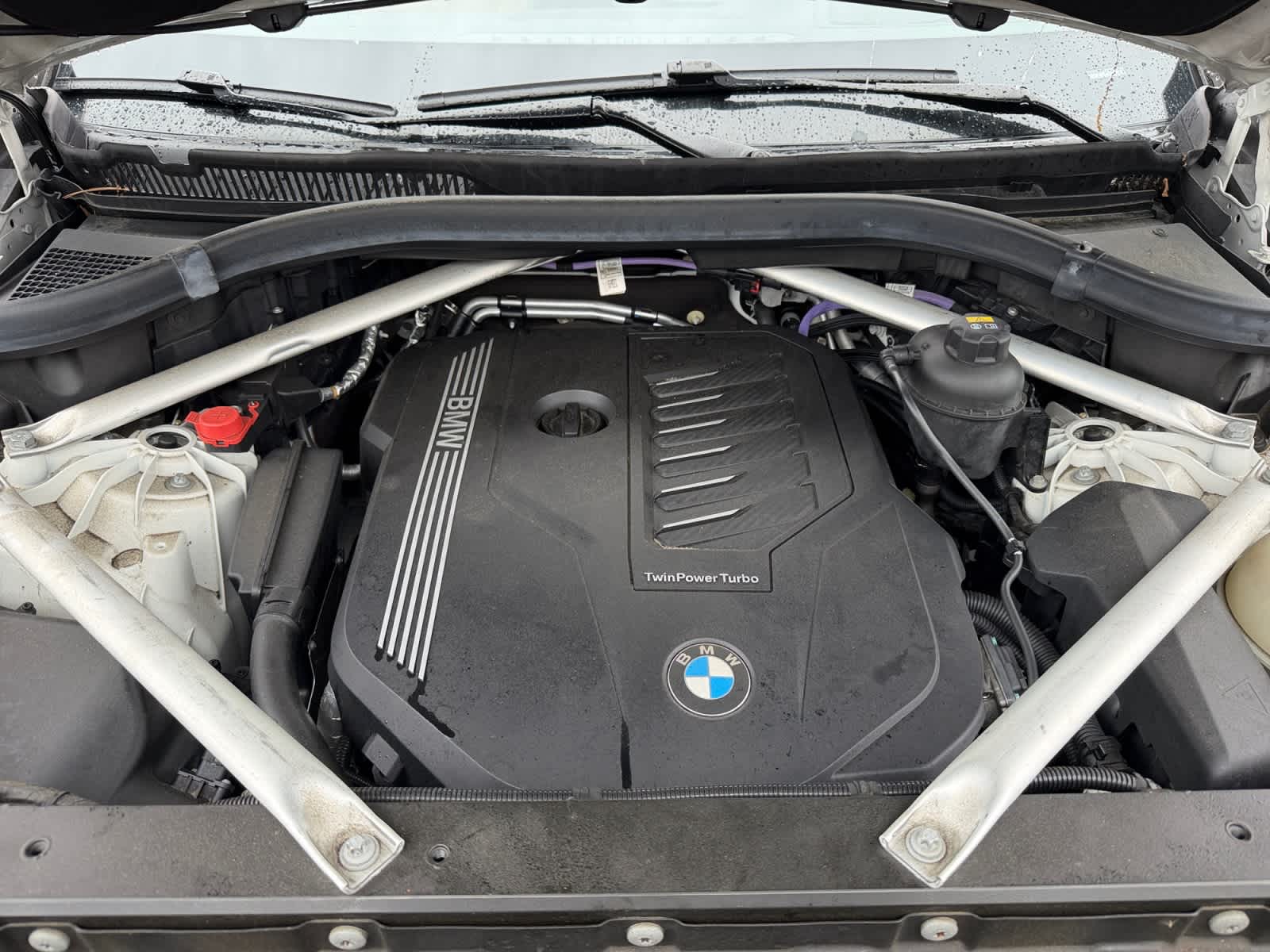 used 2021 BMW X5 xDrive40i car, priced at $31,998