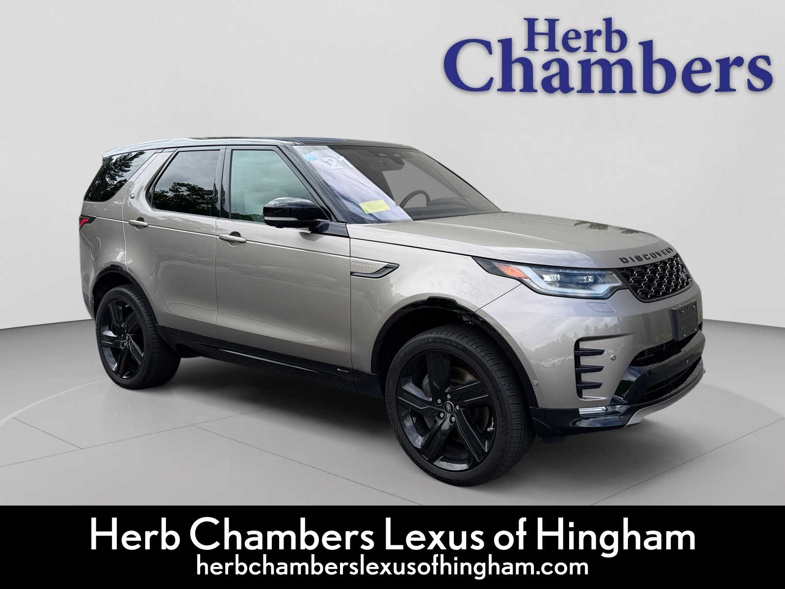 used 2021 Land Rover Discovery car, priced at $29,998