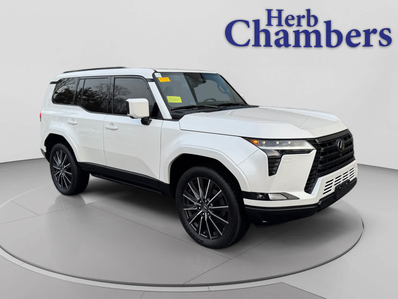 2025 Lexus GX Luxury's photo