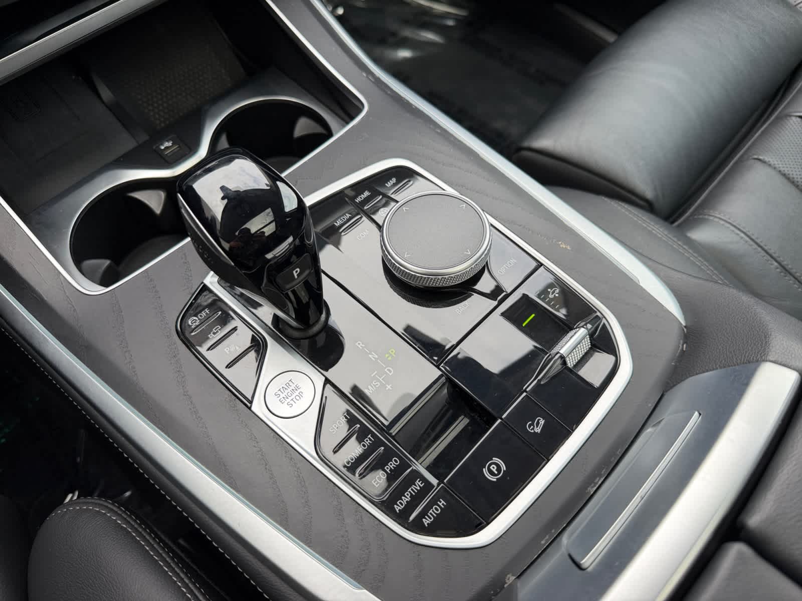 used 2022 BMW X7 xDrive40i car, priced at $38,998