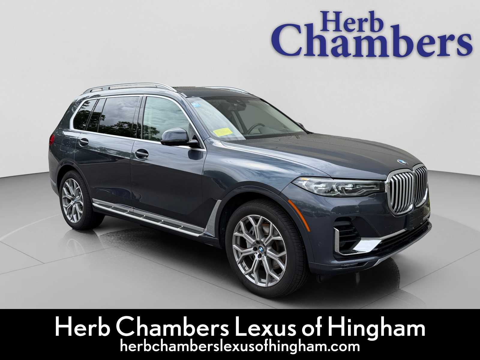 2022 BMW X7 xDrive40i's photo