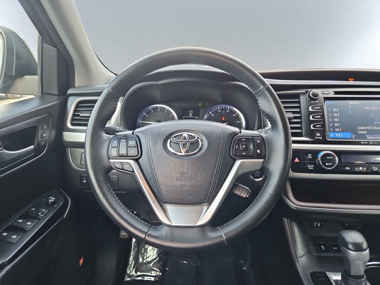 used 2015 Toyota Highlander car, priced at $16,598