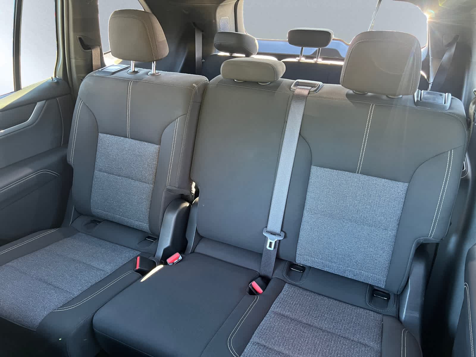 used 2025 GMC Acadia car, priced at $34,998