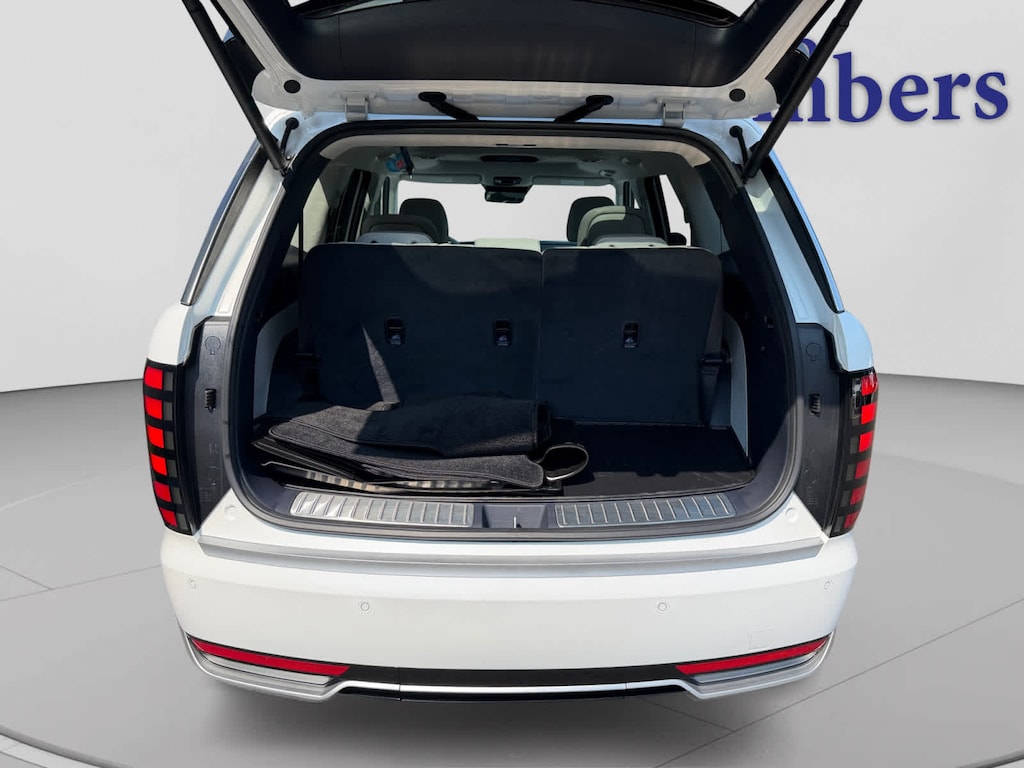 Used 2026 Hyundai Palisade Hybrid Calligraphy SUV