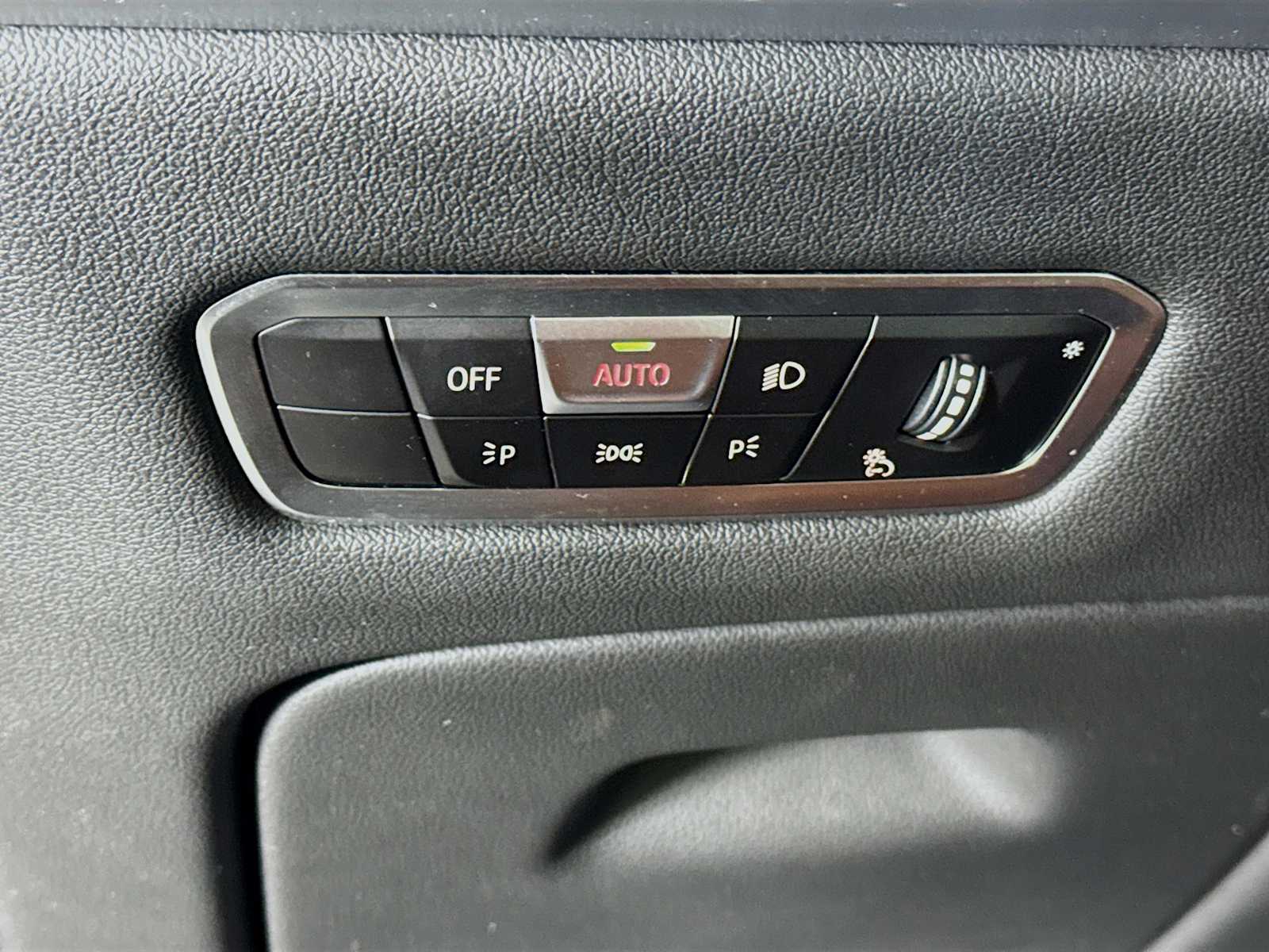 used 2023 BMW X7 car, priced at $54,998