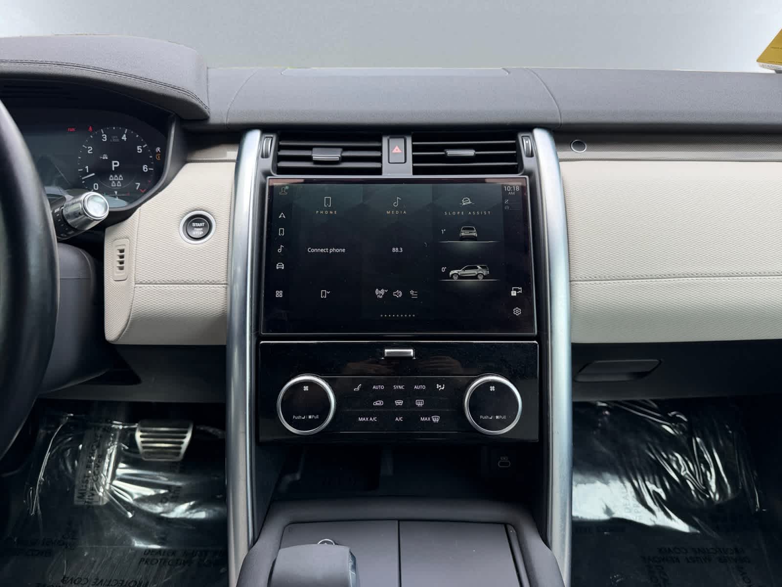 used 2021 Land Rover Discovery car, priced at $29,998