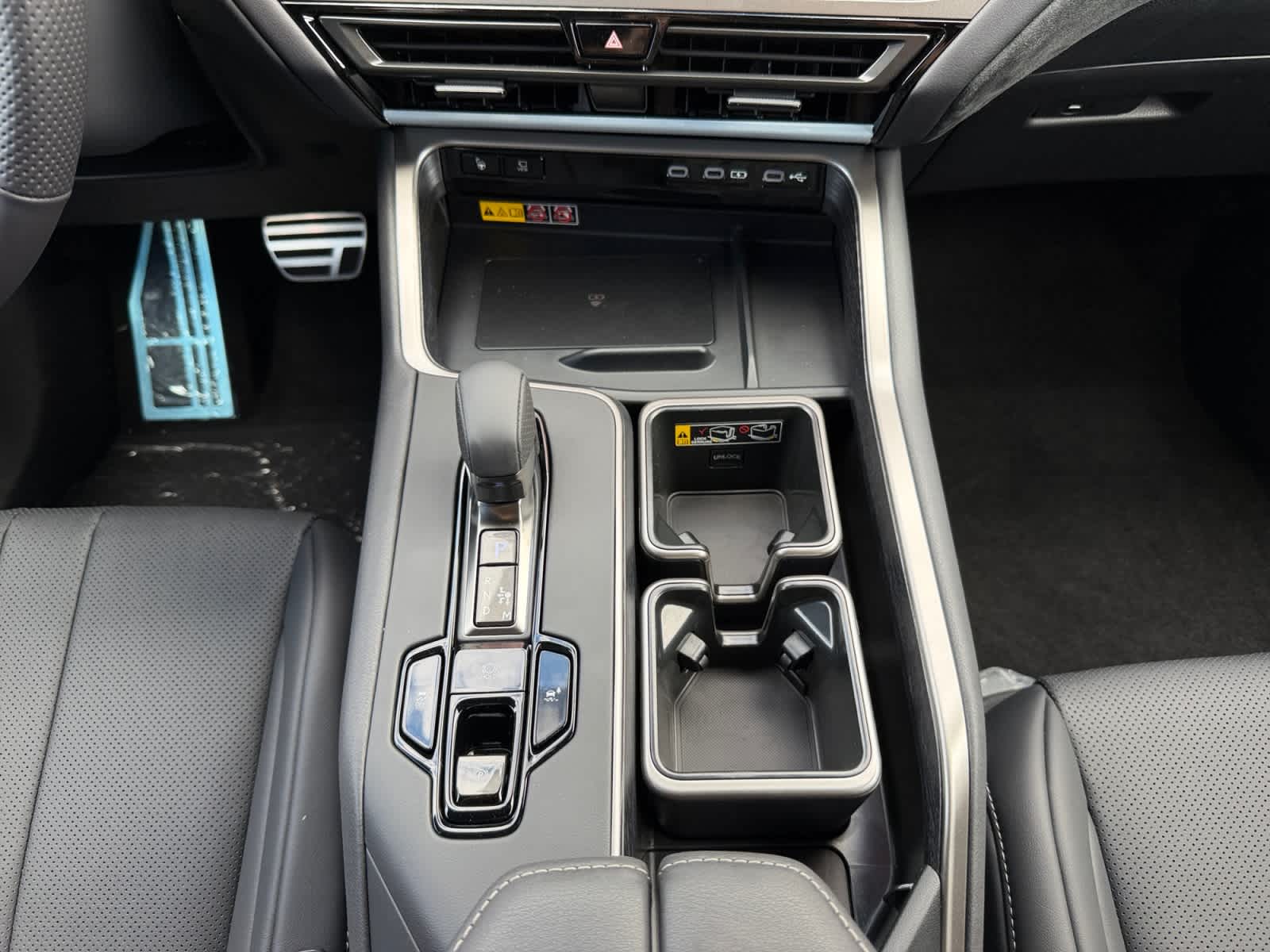 new 2026 Lexus TX 500h car