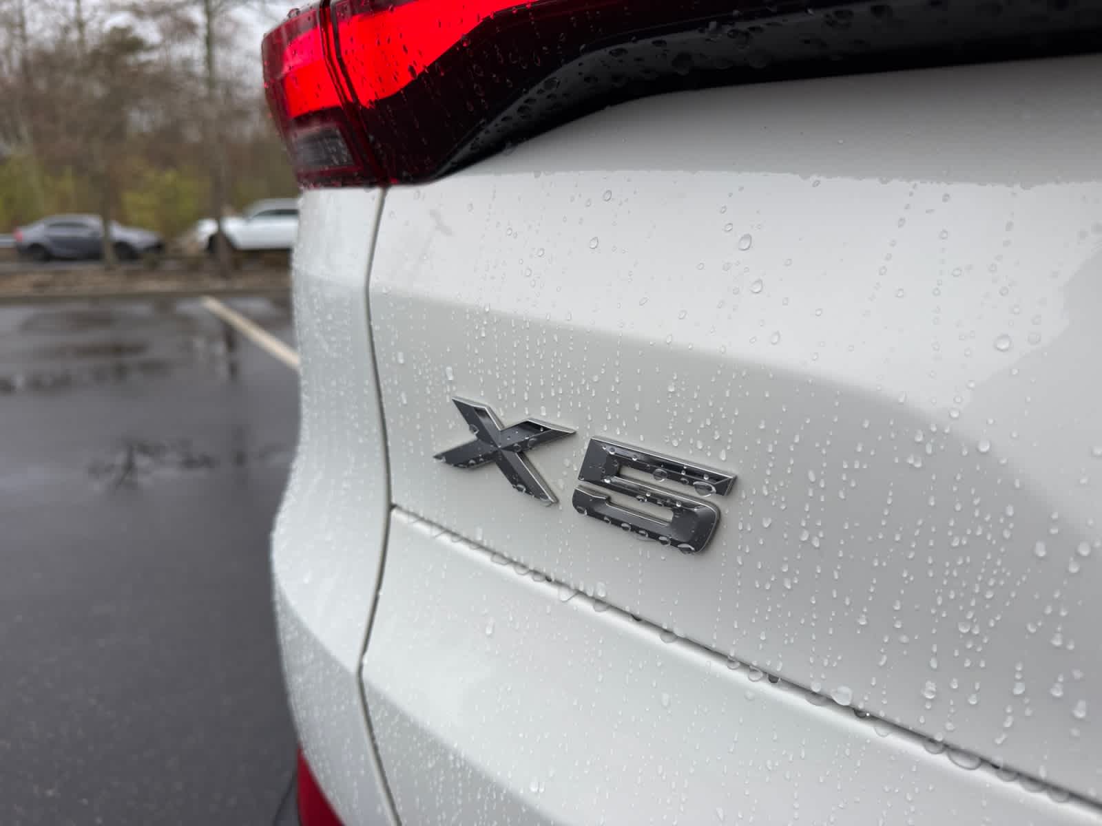 used 2021 BMW X5 xDrive40i car, priced at $31,998