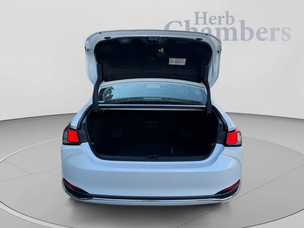 Used 2025 Lexus ES 300h Sedan