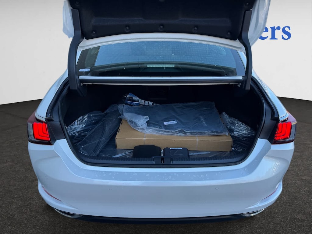 New 2025 Lexus ES ES 350 SEDAN