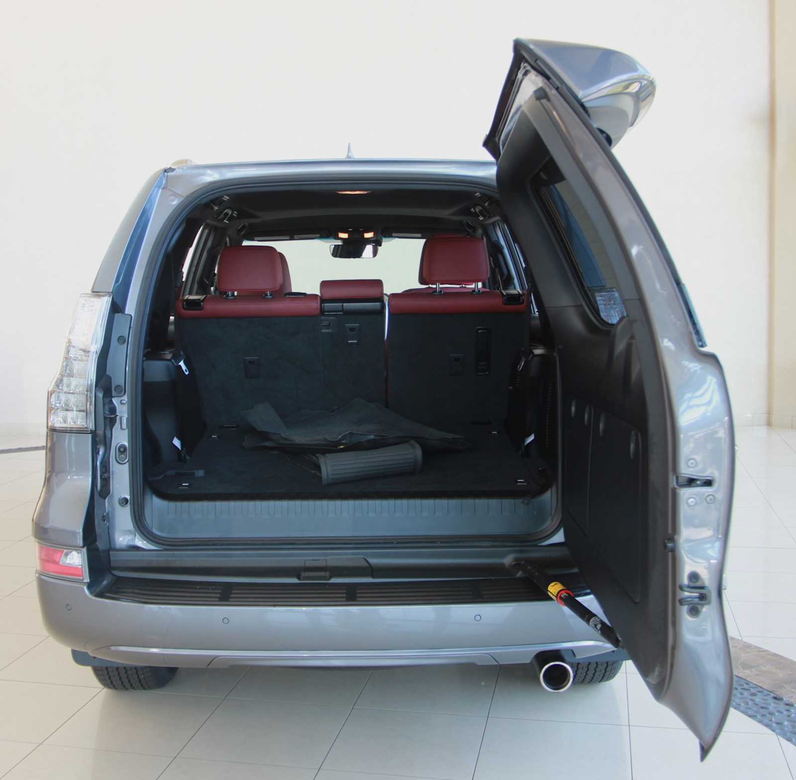 2023 Lexus GX 460 Premium photo 3