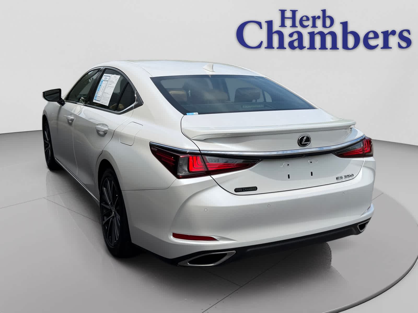 used 2022 Lexus ES 350 car, priced at $33,998