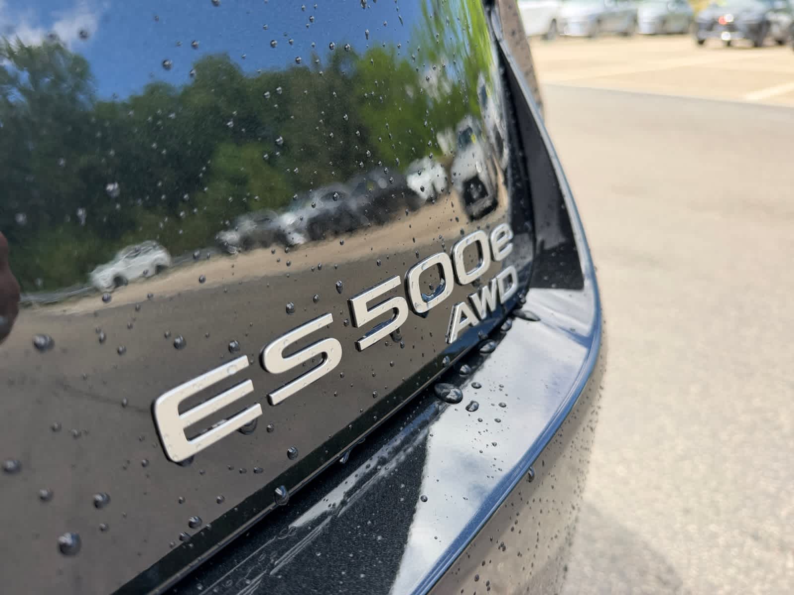 new 2026 Lexus ES 500e car