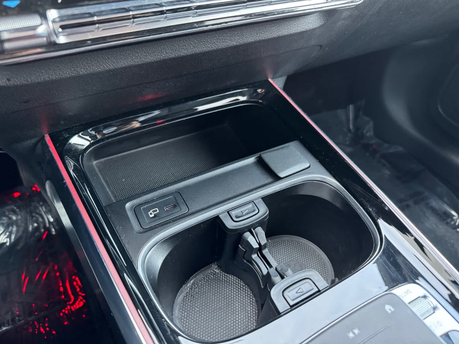 used 2020 Mercedes-Benz GLB car, priced at $19,998