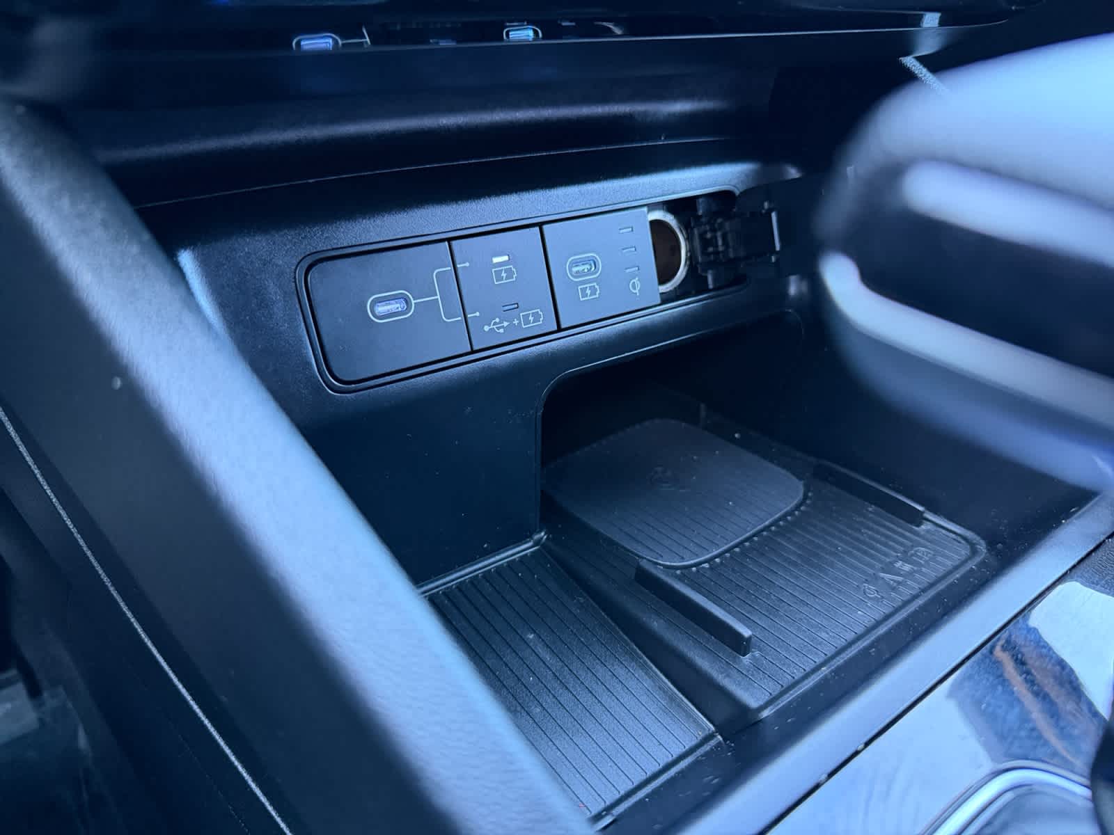 used 2025 Hyundai Santa Cruz car, priced at $29,698