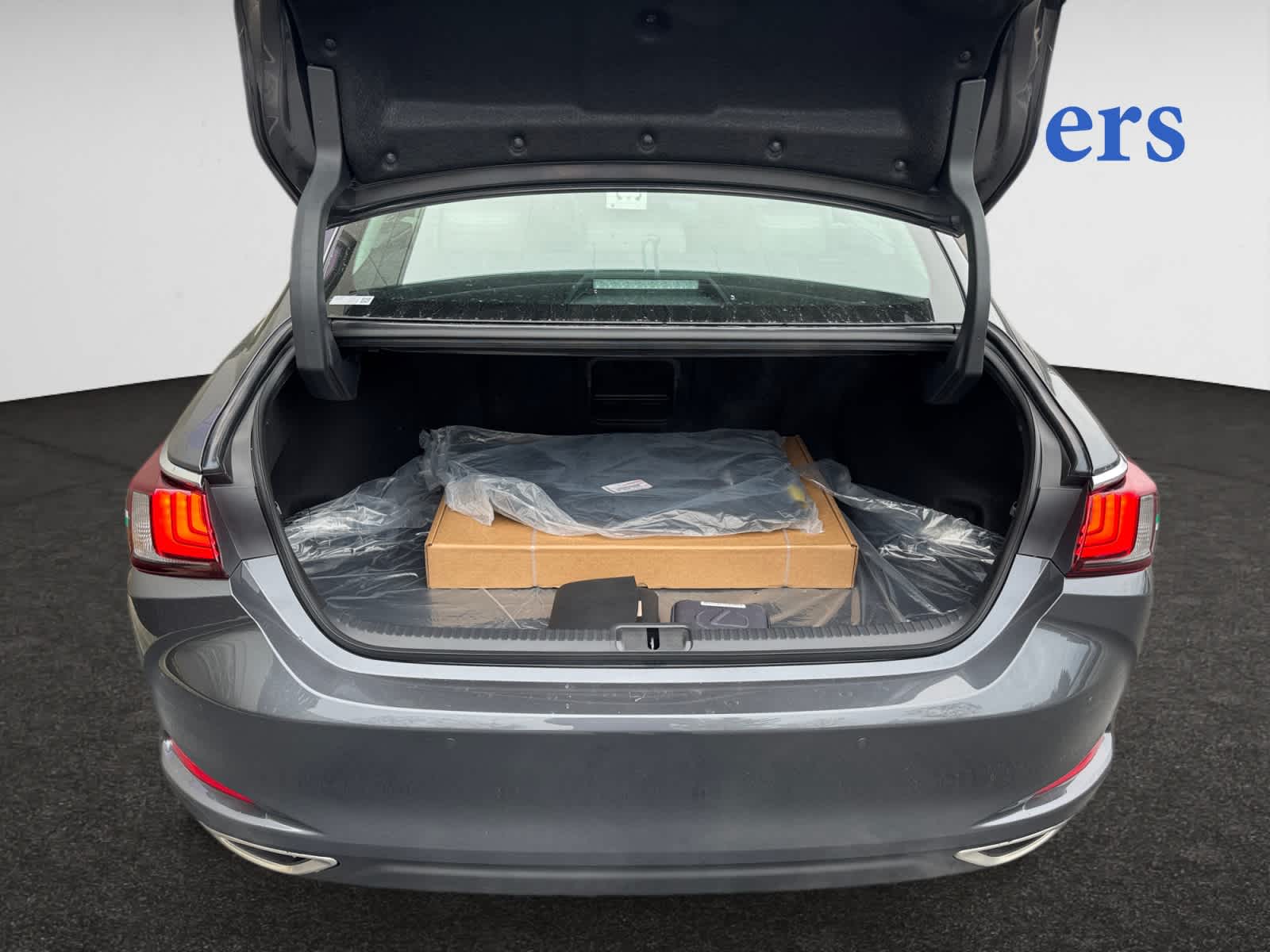 new 2025 Lexus ES 350 car