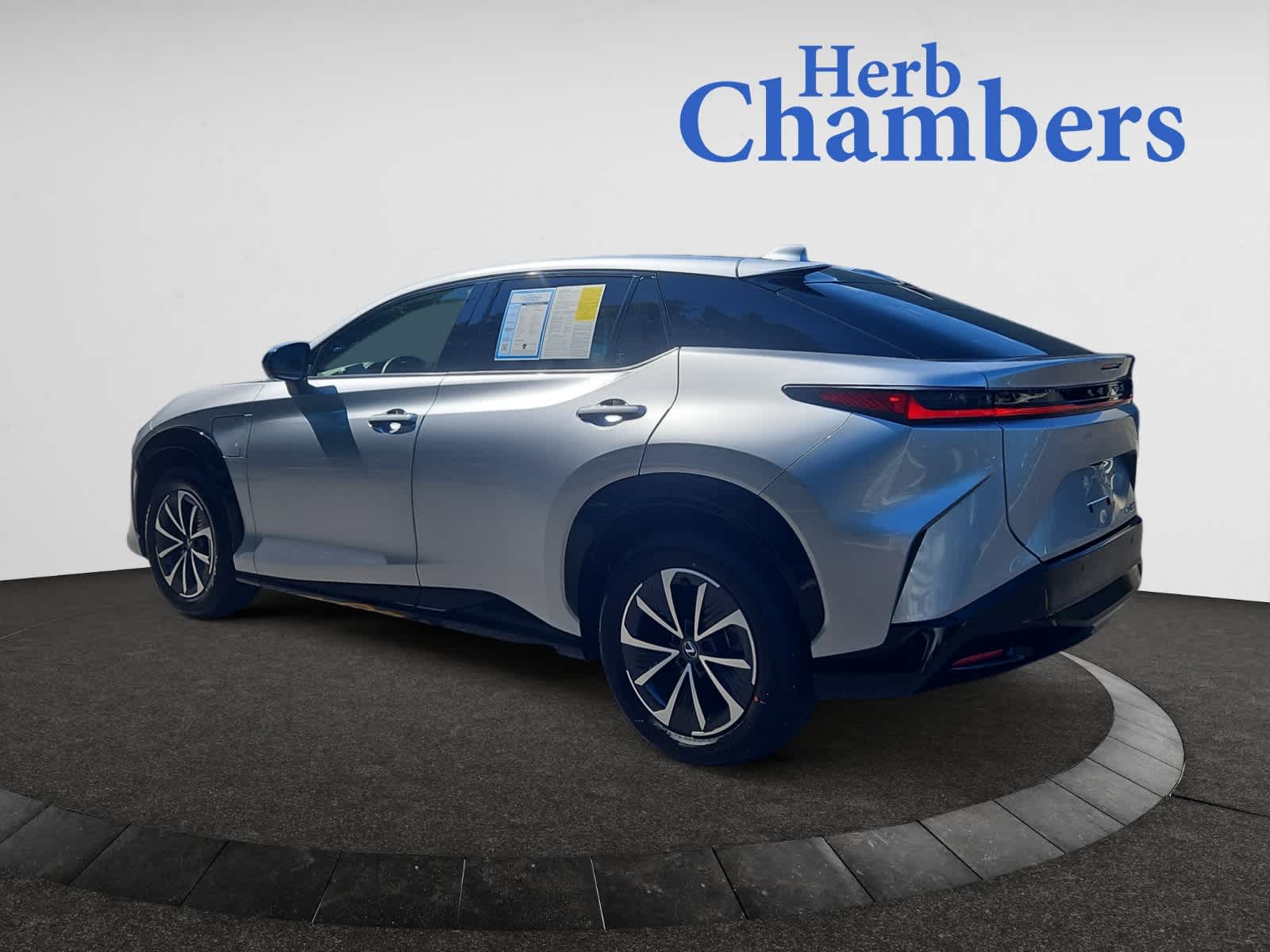 2024 Lexus RZ 300e Premium photo 3