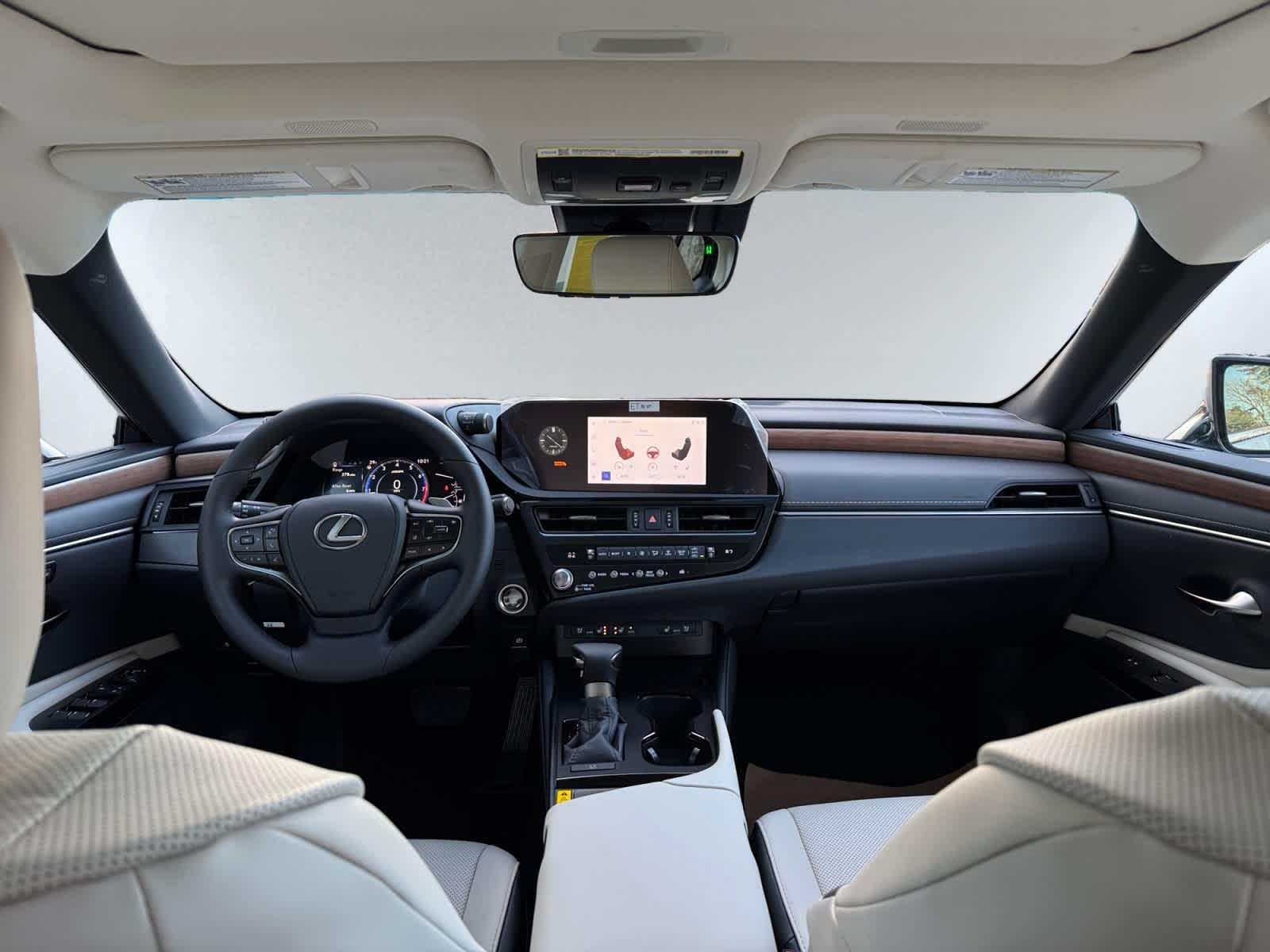 new 2025 Lexus ES car